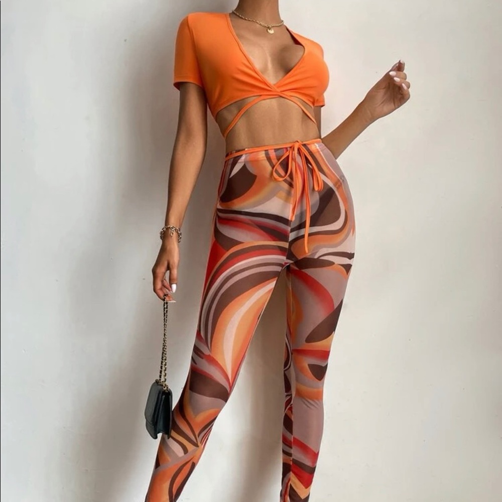 Brand new 2 peice set
